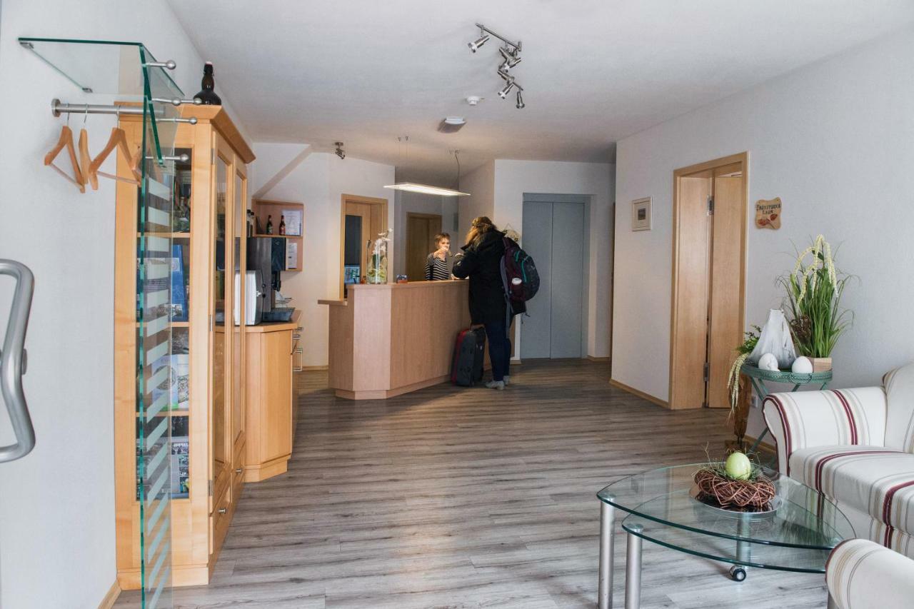Hotel Garni Hopfengold Wolnzach Eksteriør bilde